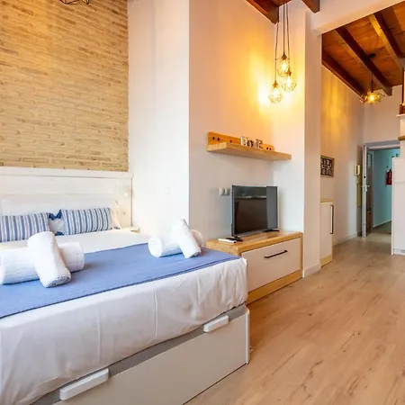 Fabie Triana Loft By Valcambre *