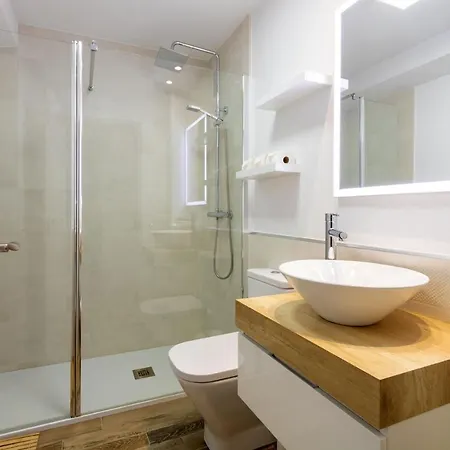 Fabie Triana Loft By Valcambre